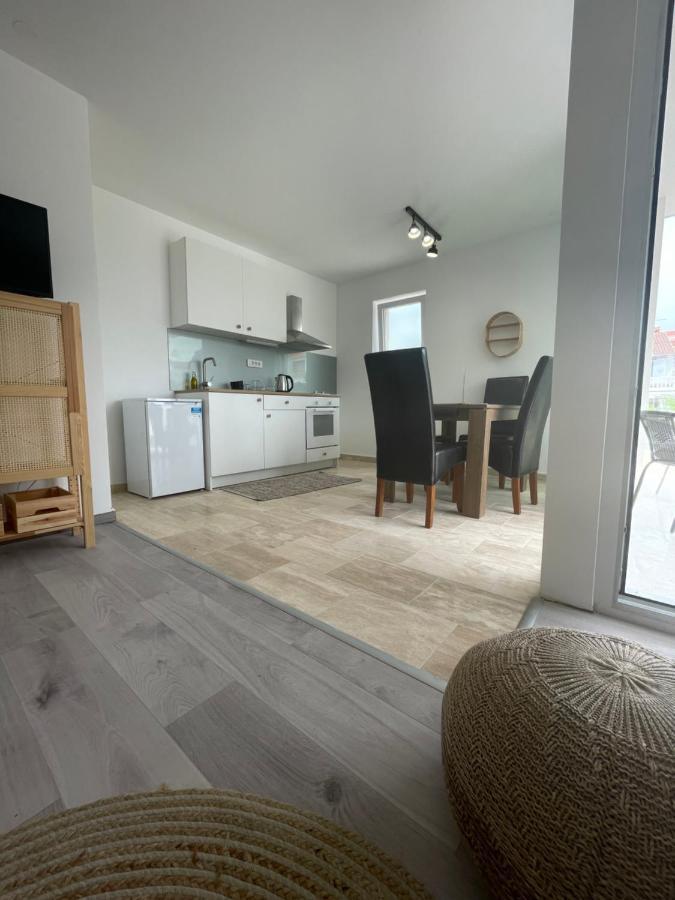 Vila Regina Apartment Paloma With Swimming Pool イェゼラ エクステリア 写真